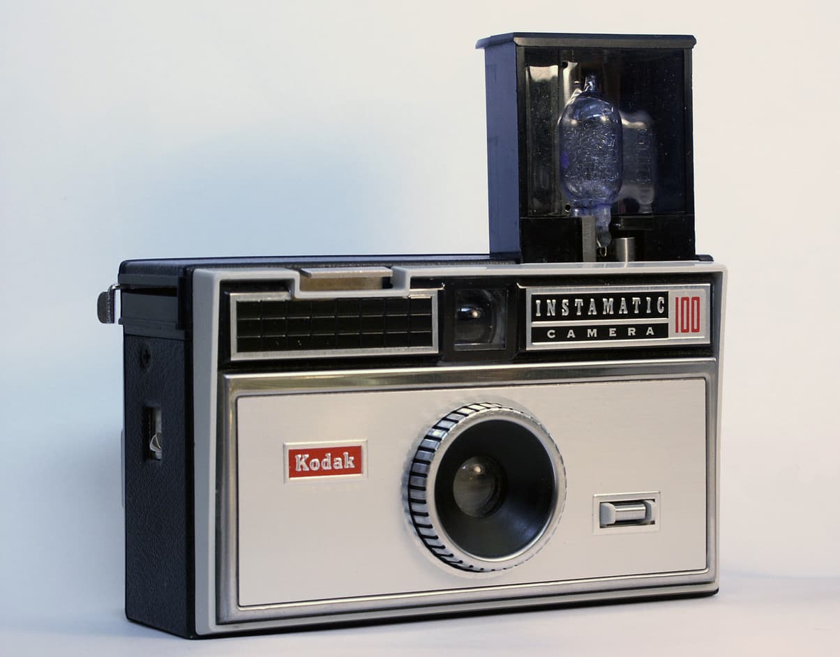 Kodak Instamatic 100 (1963) — compact-35mm film camera