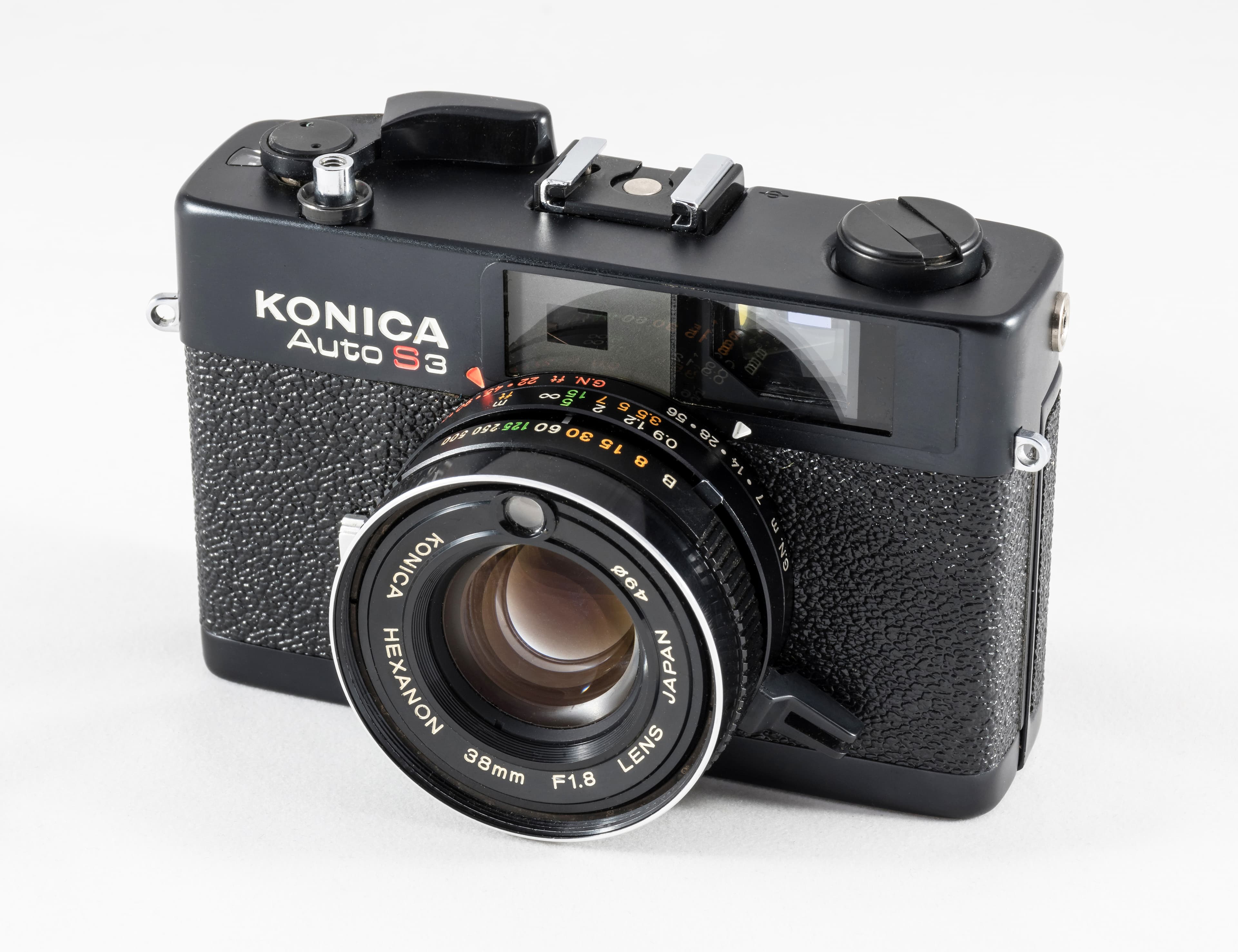 Konica C35 FD (1972) — compact-35mm film camera