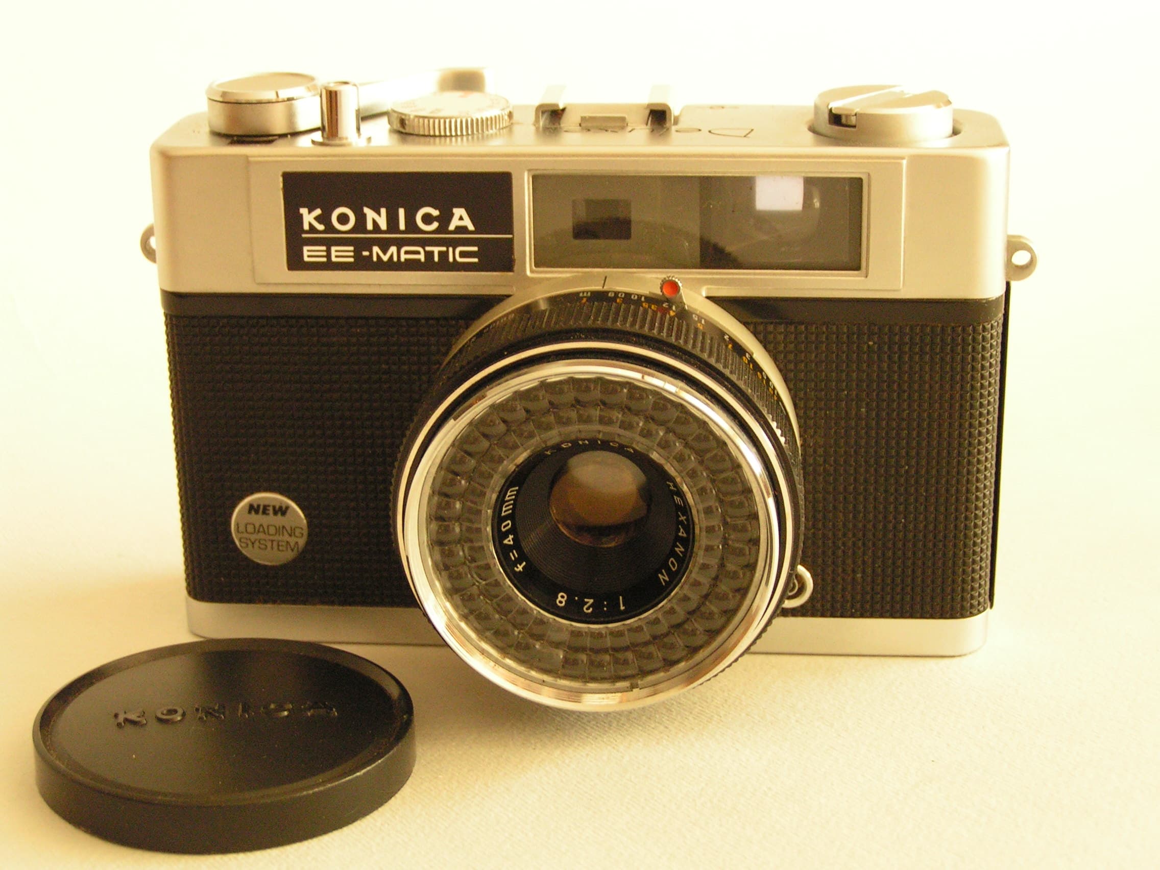 Konica EE Matic (1963) — compact-35mm film camera