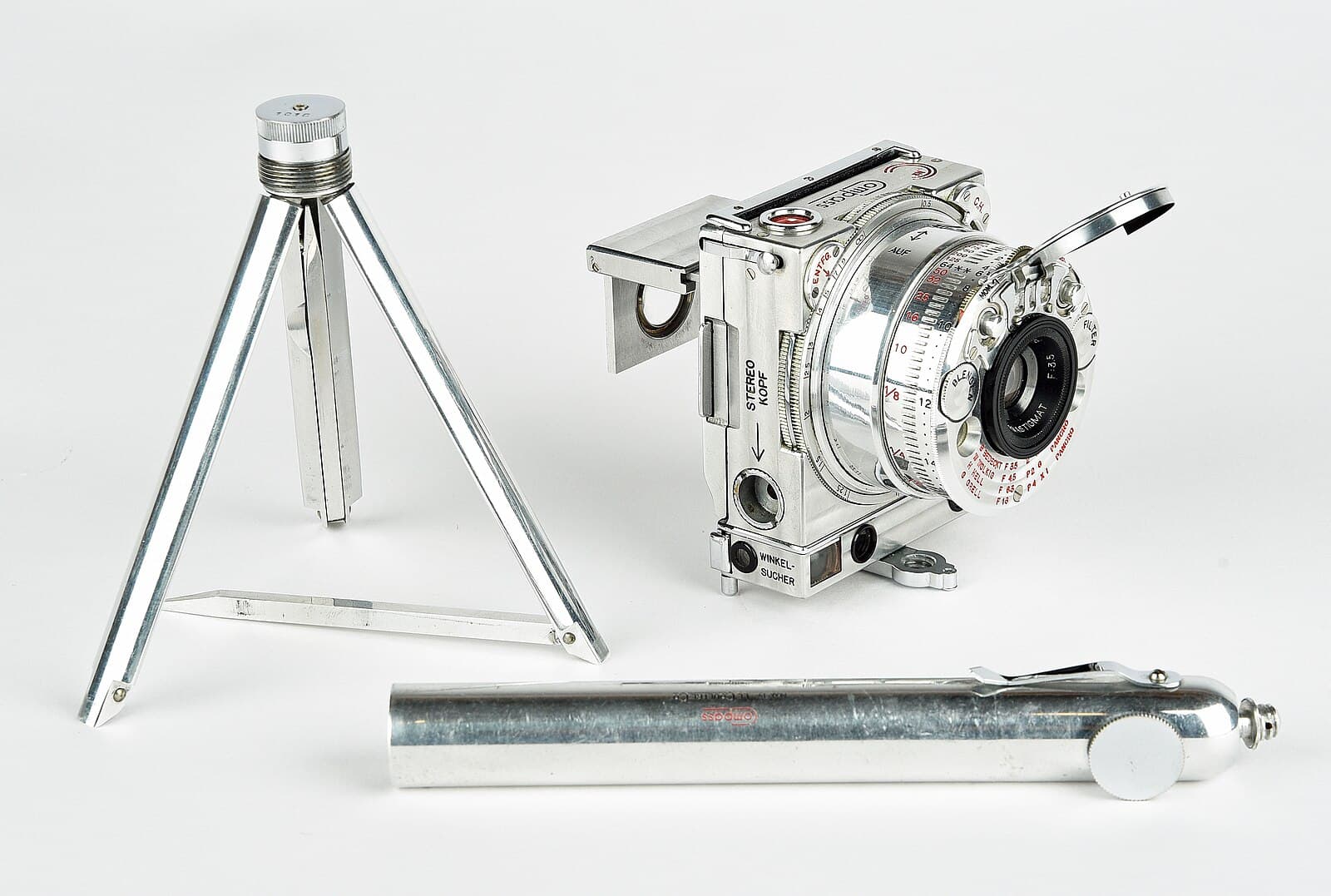 LeCoultre Compass (1937) — half-frame film camera