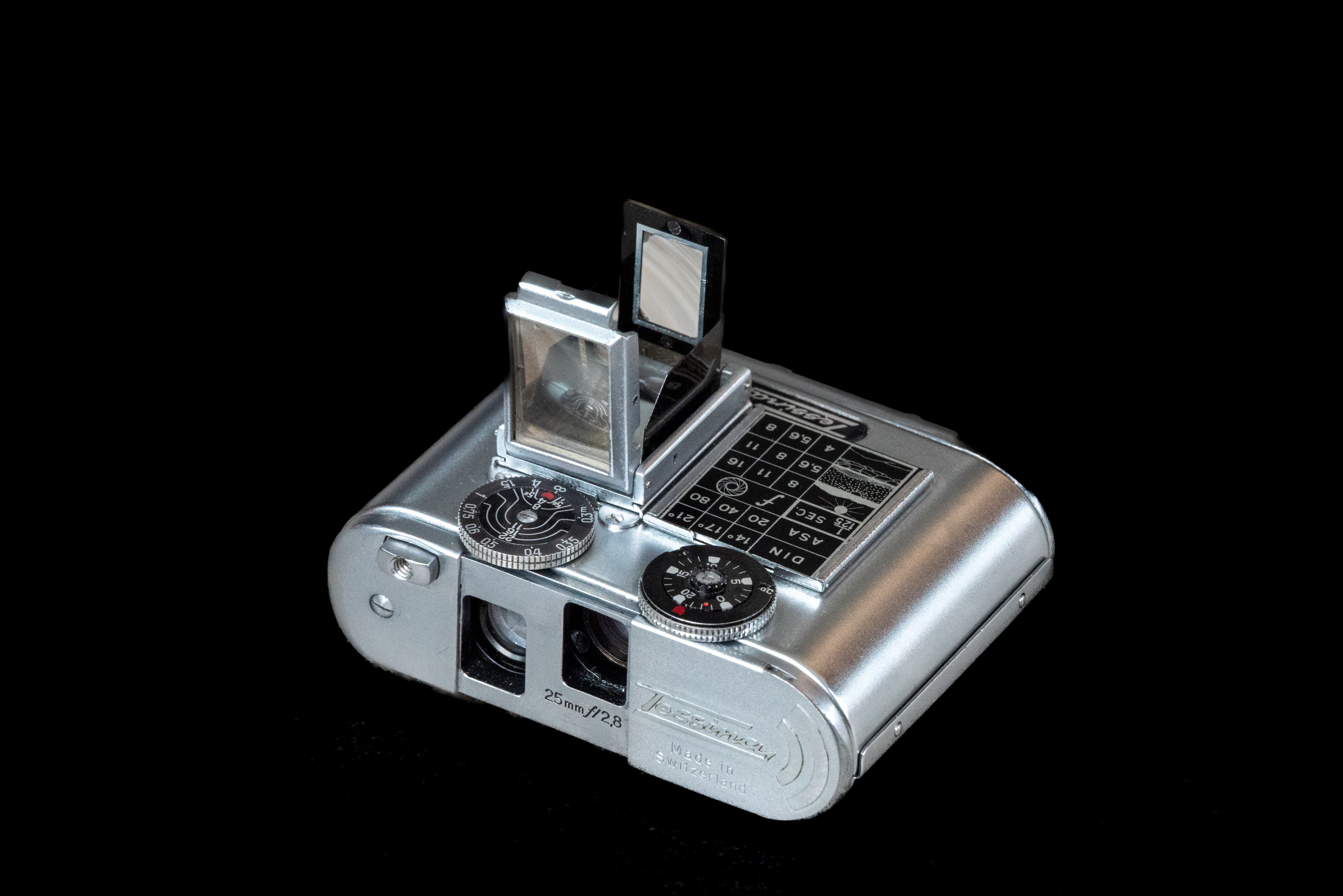 Concava Tessina (1957) — half-frame film camera