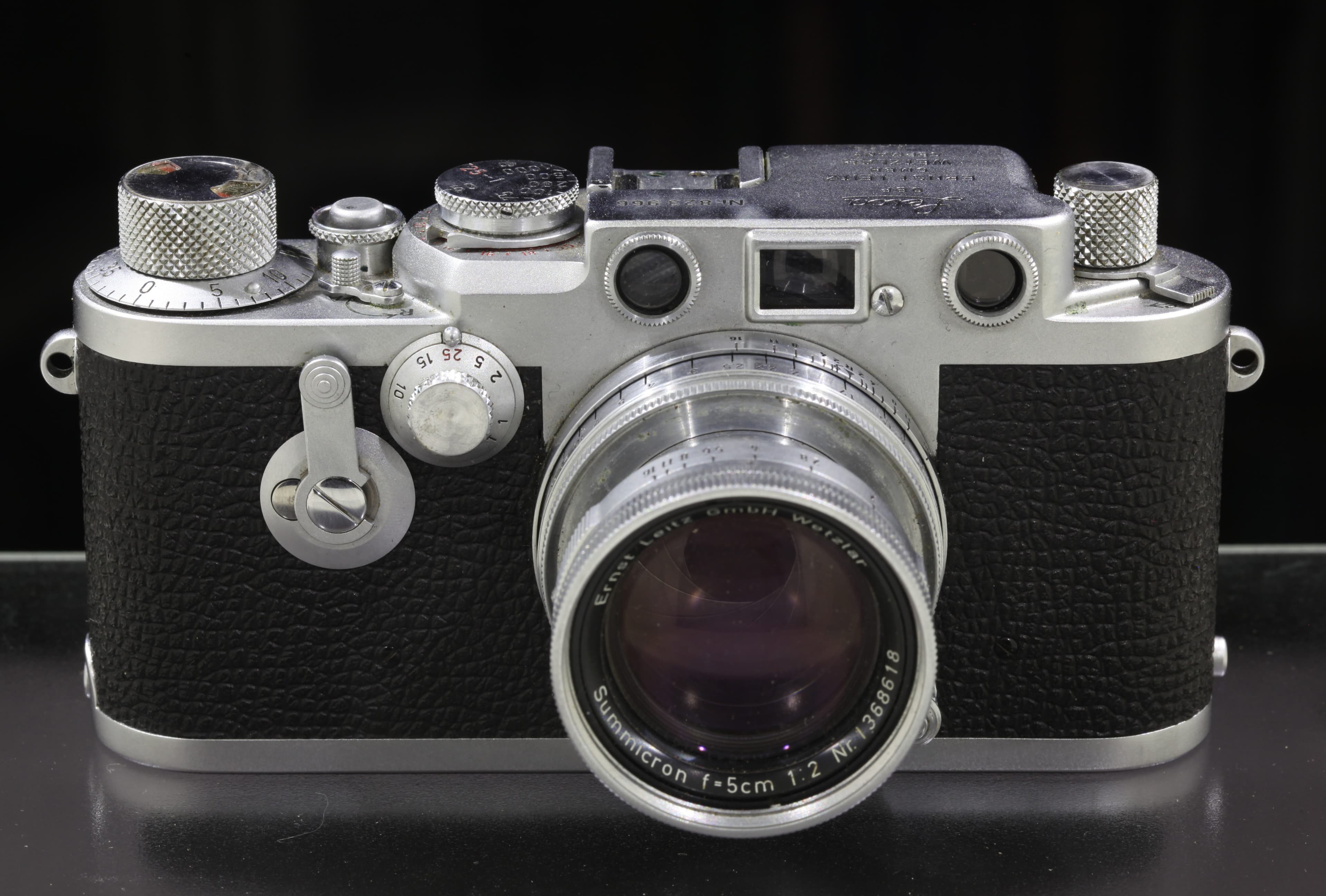 Leica IIIf (1950) — rangefinder-35mm film camera