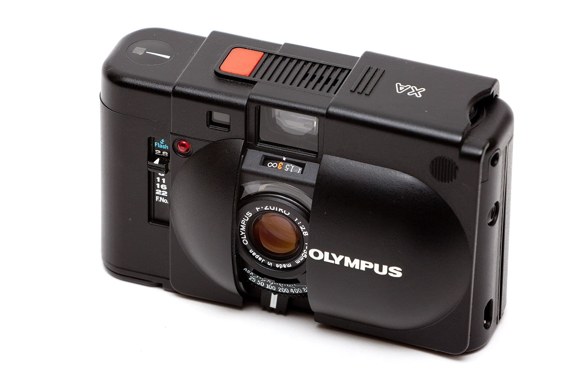 Olympus XA (1979) — rangefinder-35mm film camera