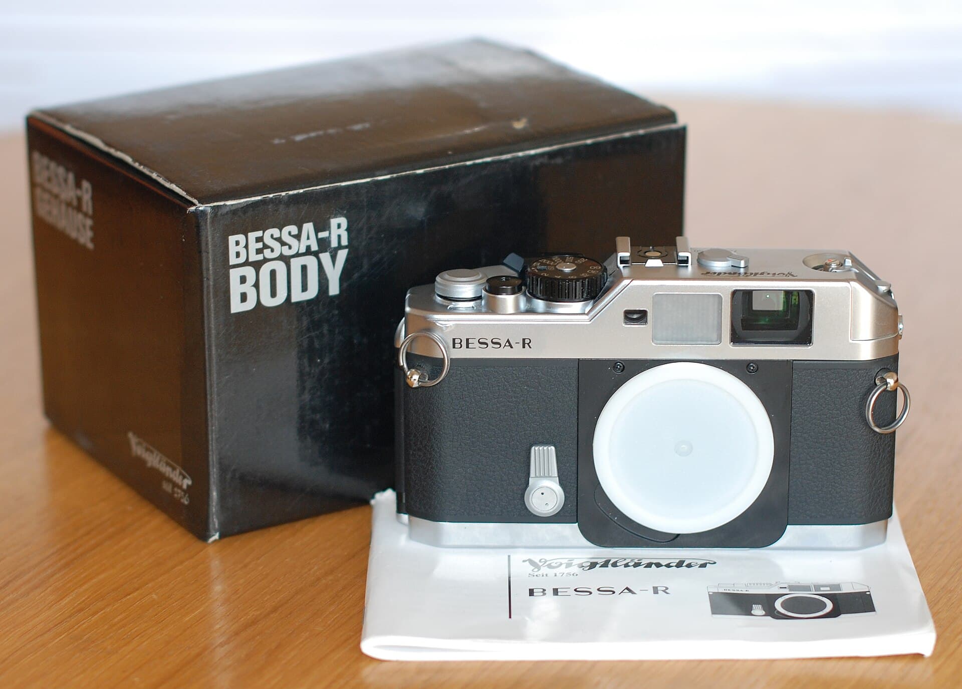 Voigtländer / Cosina Bessa-R (1999) — rangefinder-35mm film camera