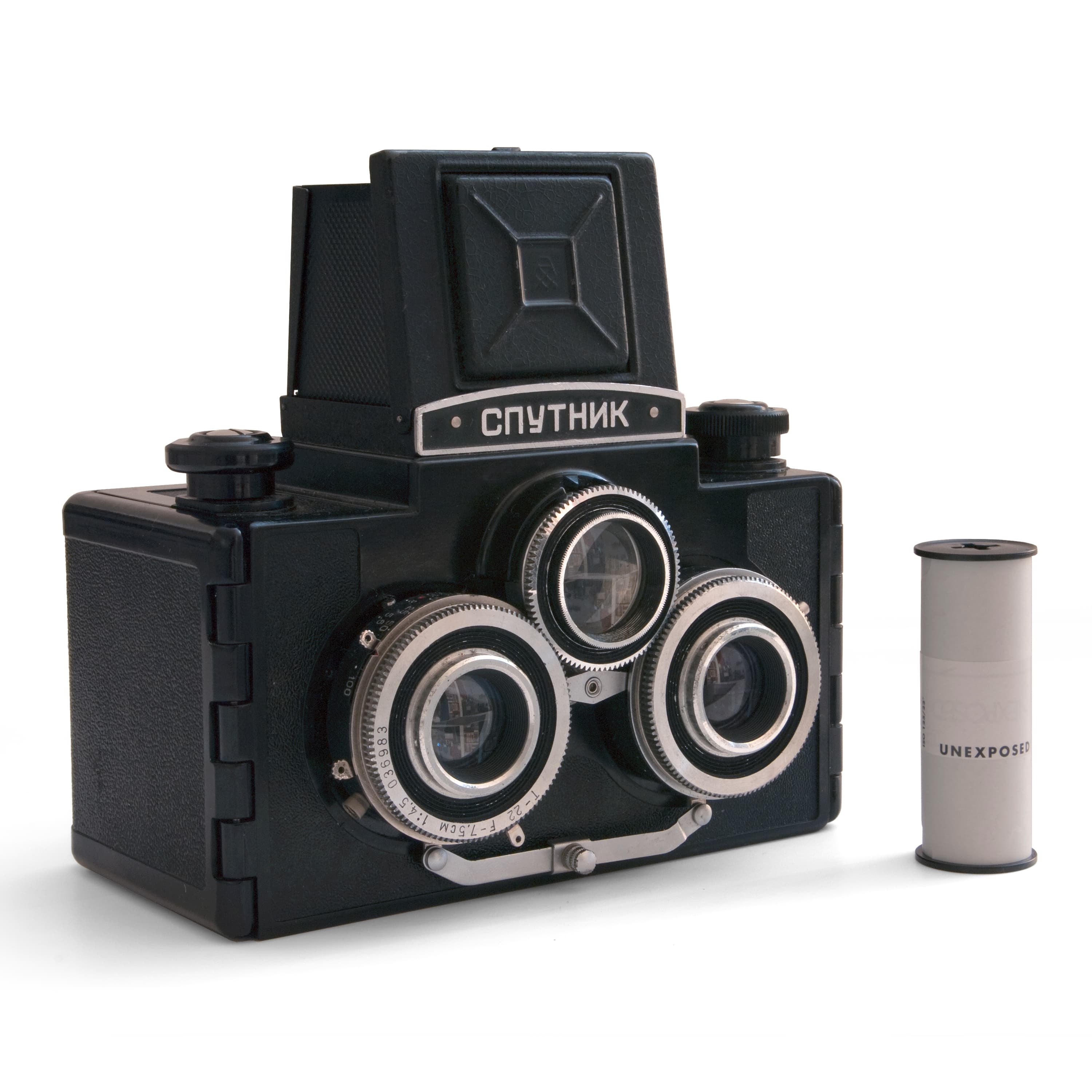 GOMZ Sputnik (1955) — rangefinder-medium-format film camera