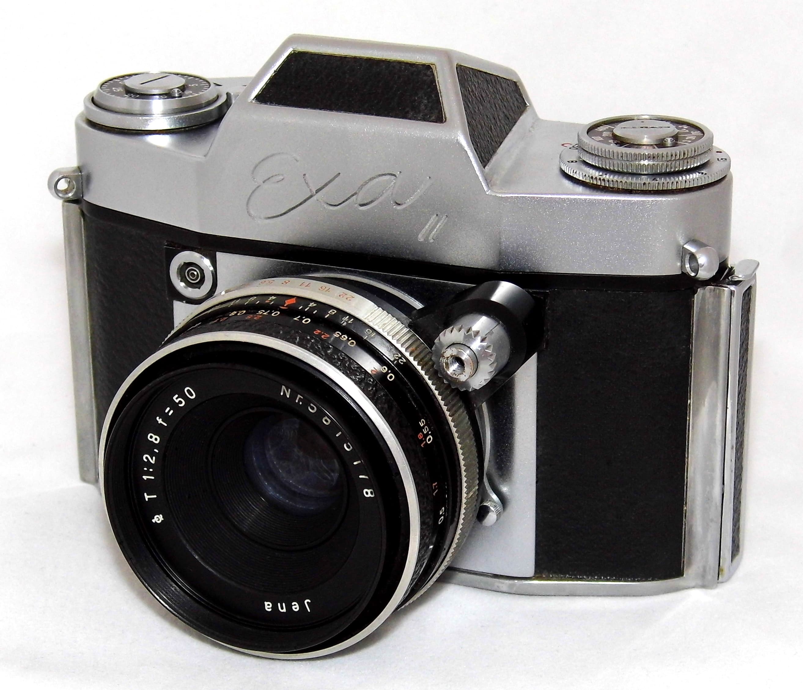 Ihagee Exa II (1959) — slr-35mm film camera
