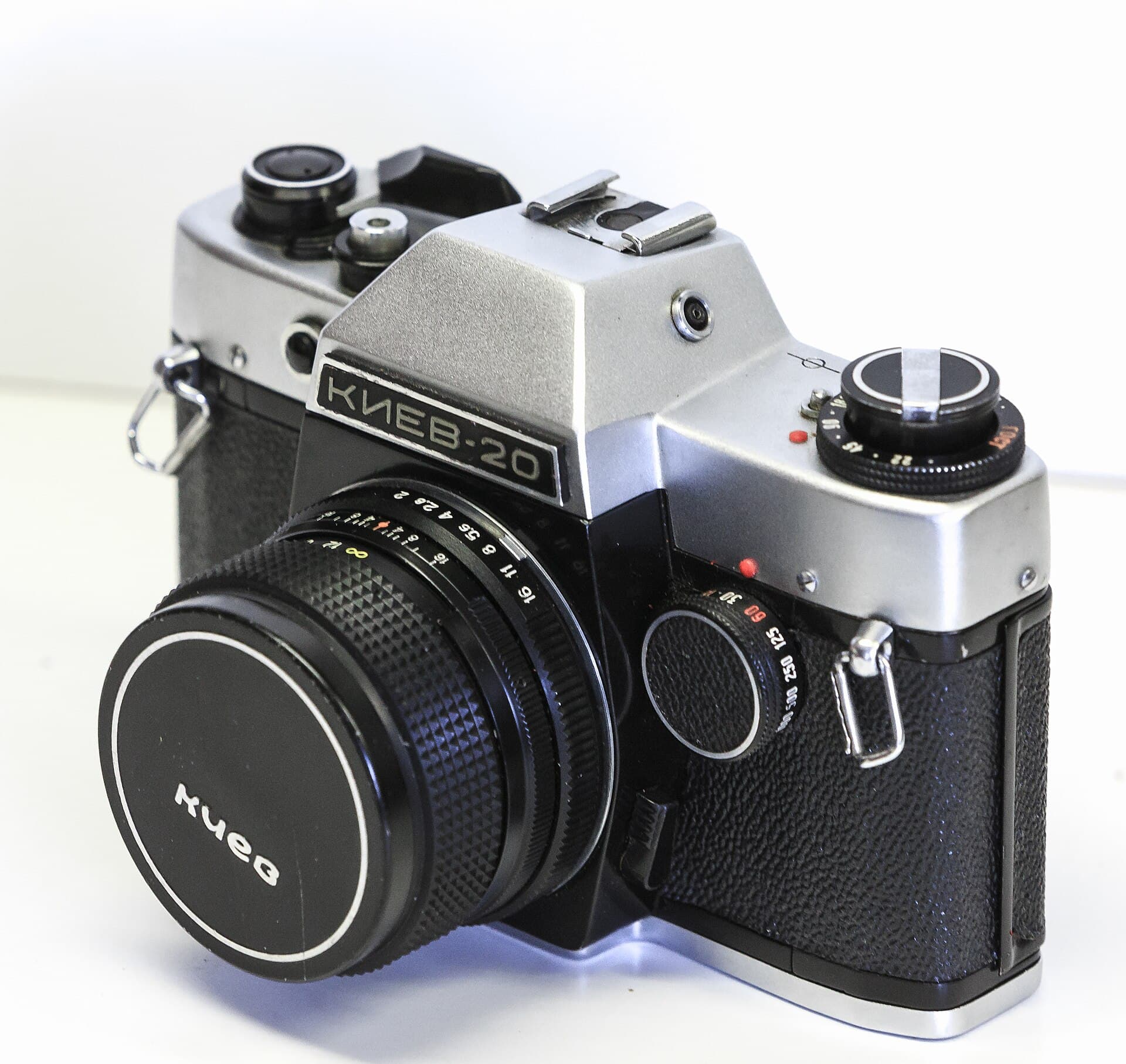 Arsenal Kiev 20 (1980) — slr-35mm film camera