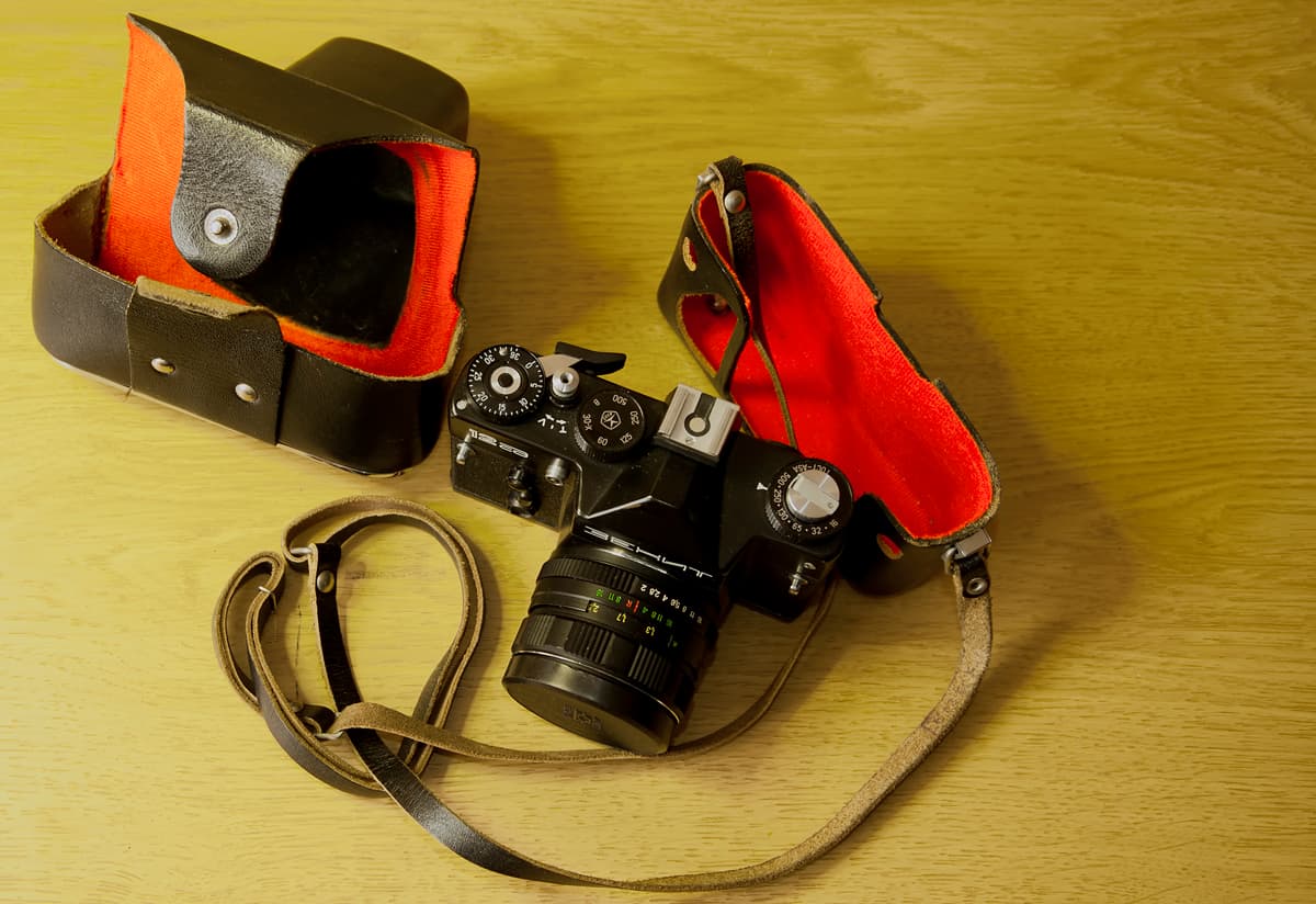 KMZ Zenit-12SD — slr-35mm film camera