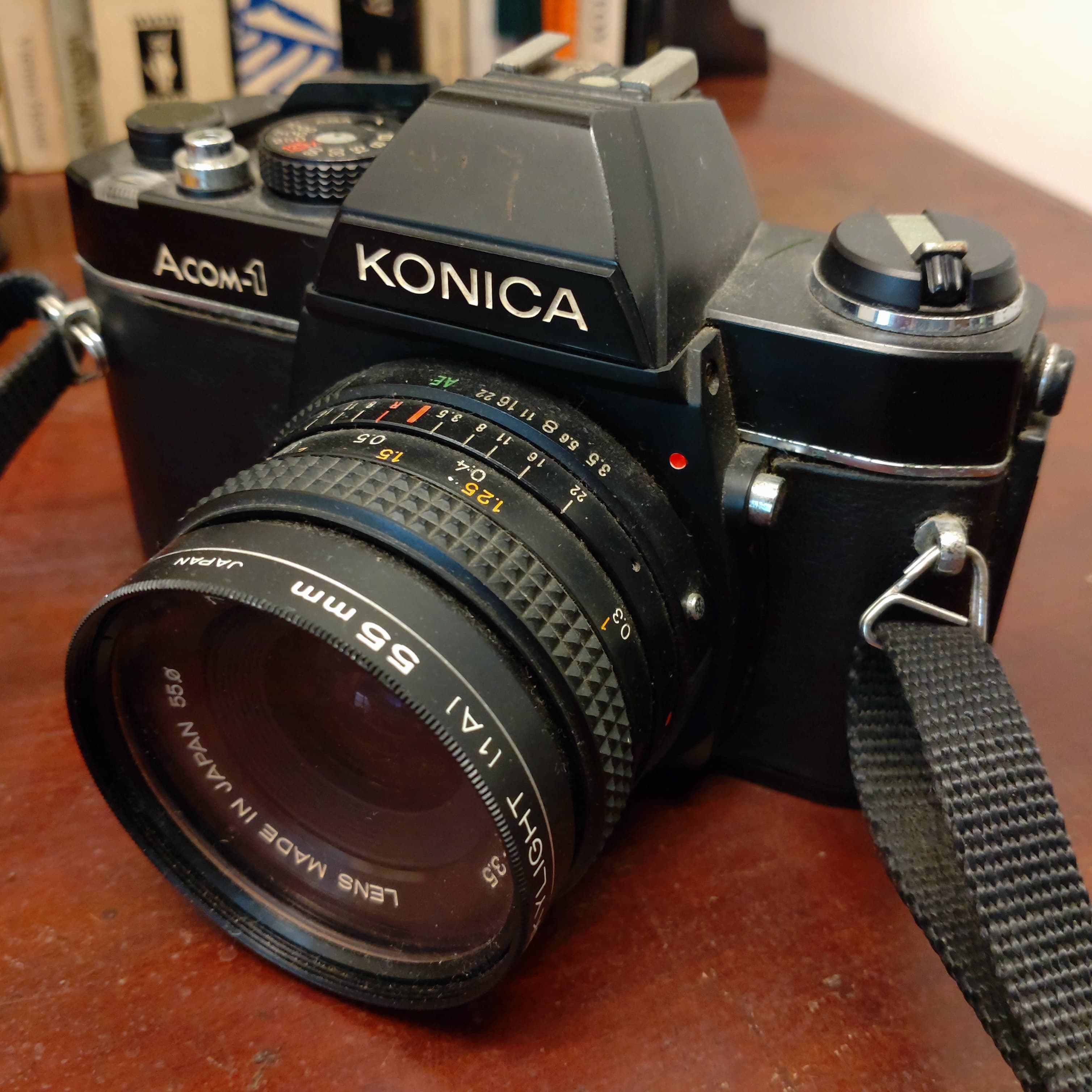 Konica Acom-1 (1978) — slr-35mm film camera