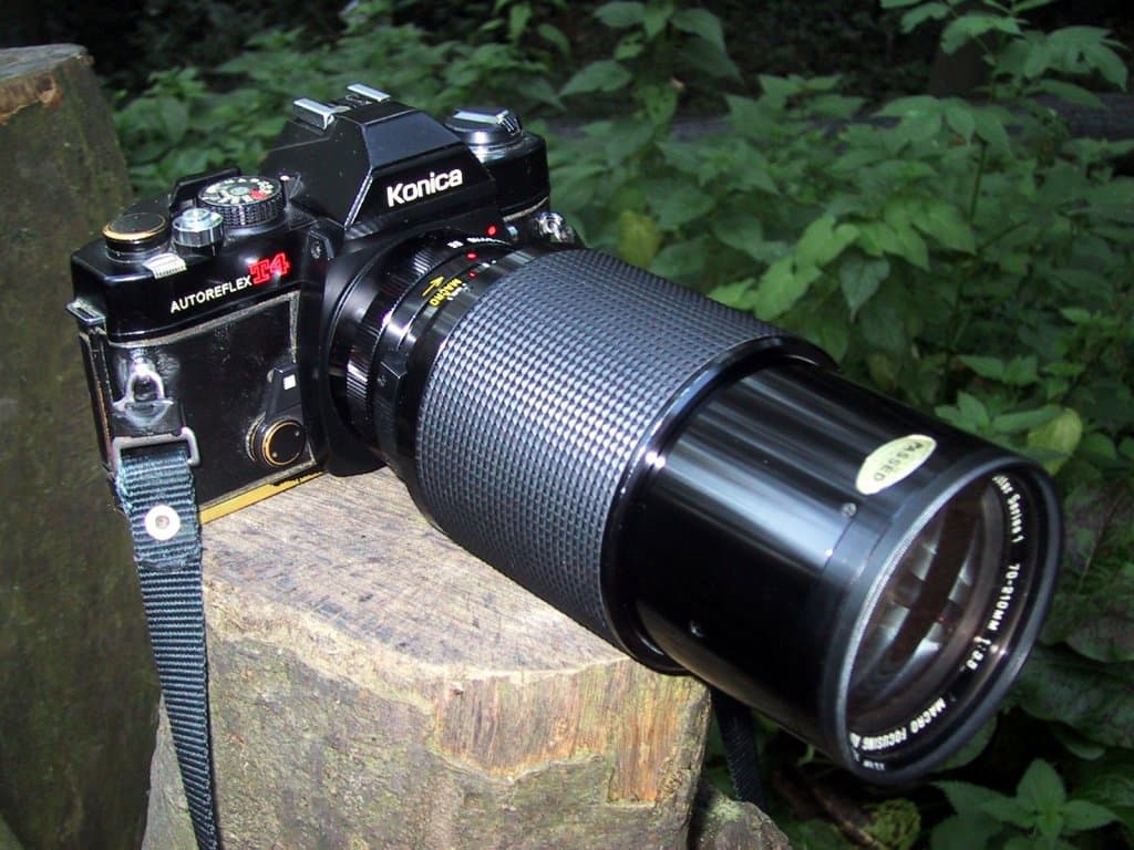 Konica Autoreflex T4 (1976) — slr-35mm film camera