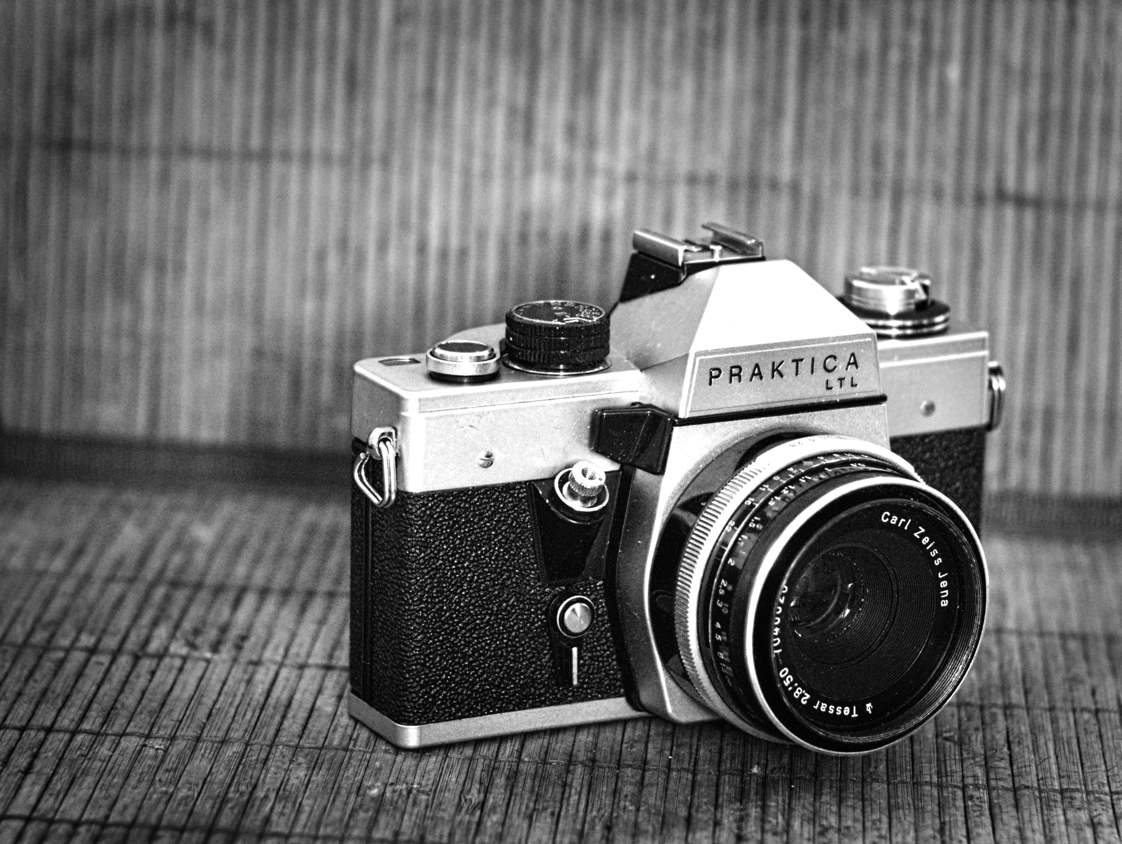 KW Praktica LTL (1969) — slr-35mm film camera