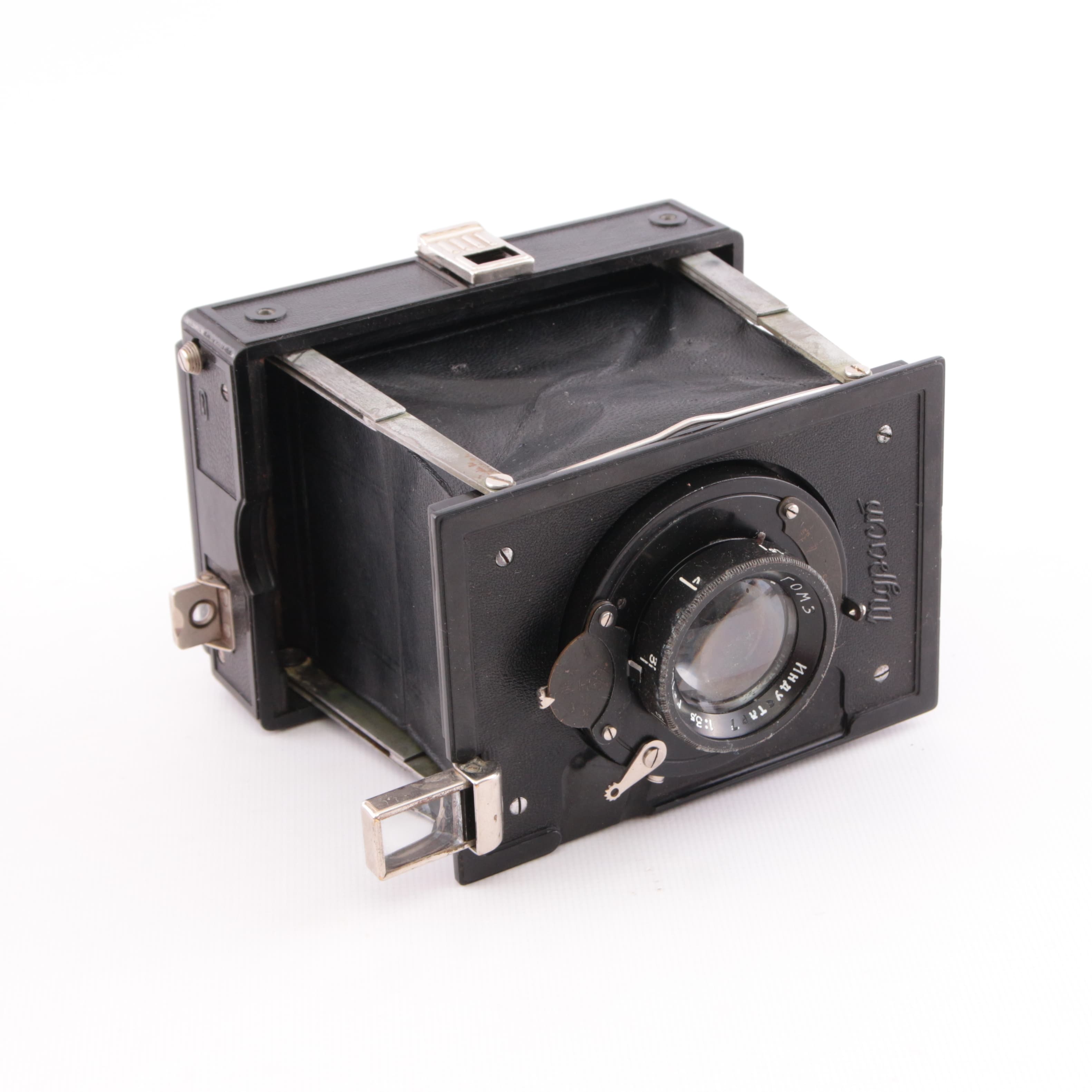 GOMZ Turist (1937) — view-large-format film camera