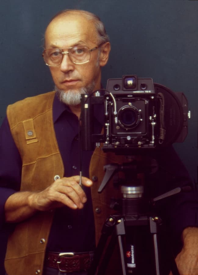 Horseman VH (1980) — view-large-format film camera